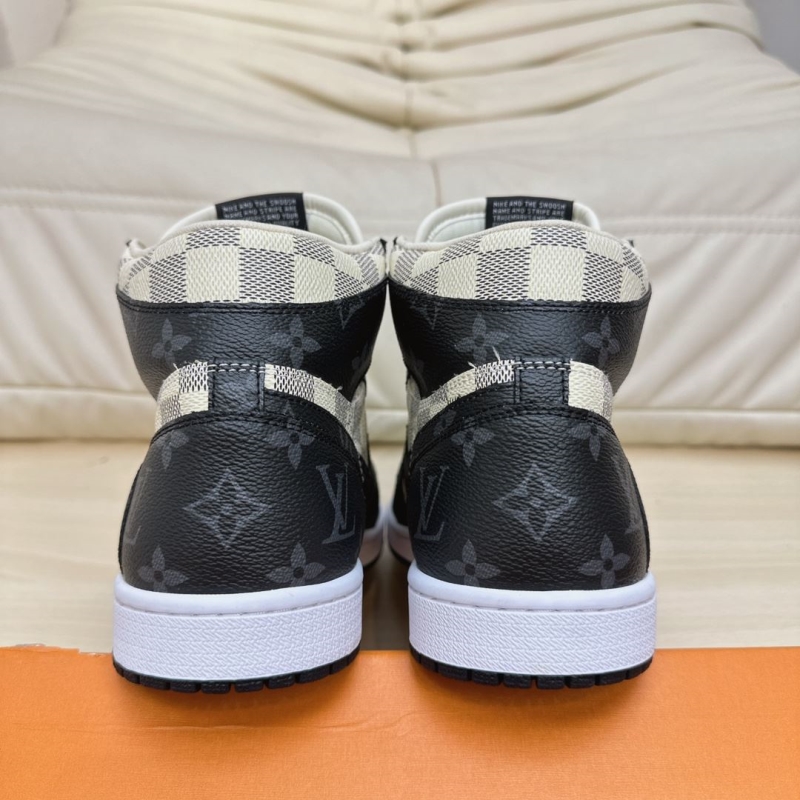 Louis Vuitton Sneakers